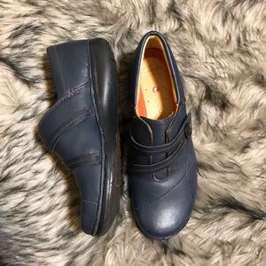 Clarks Artisan Unstructured Slip-On Loafers 7.5